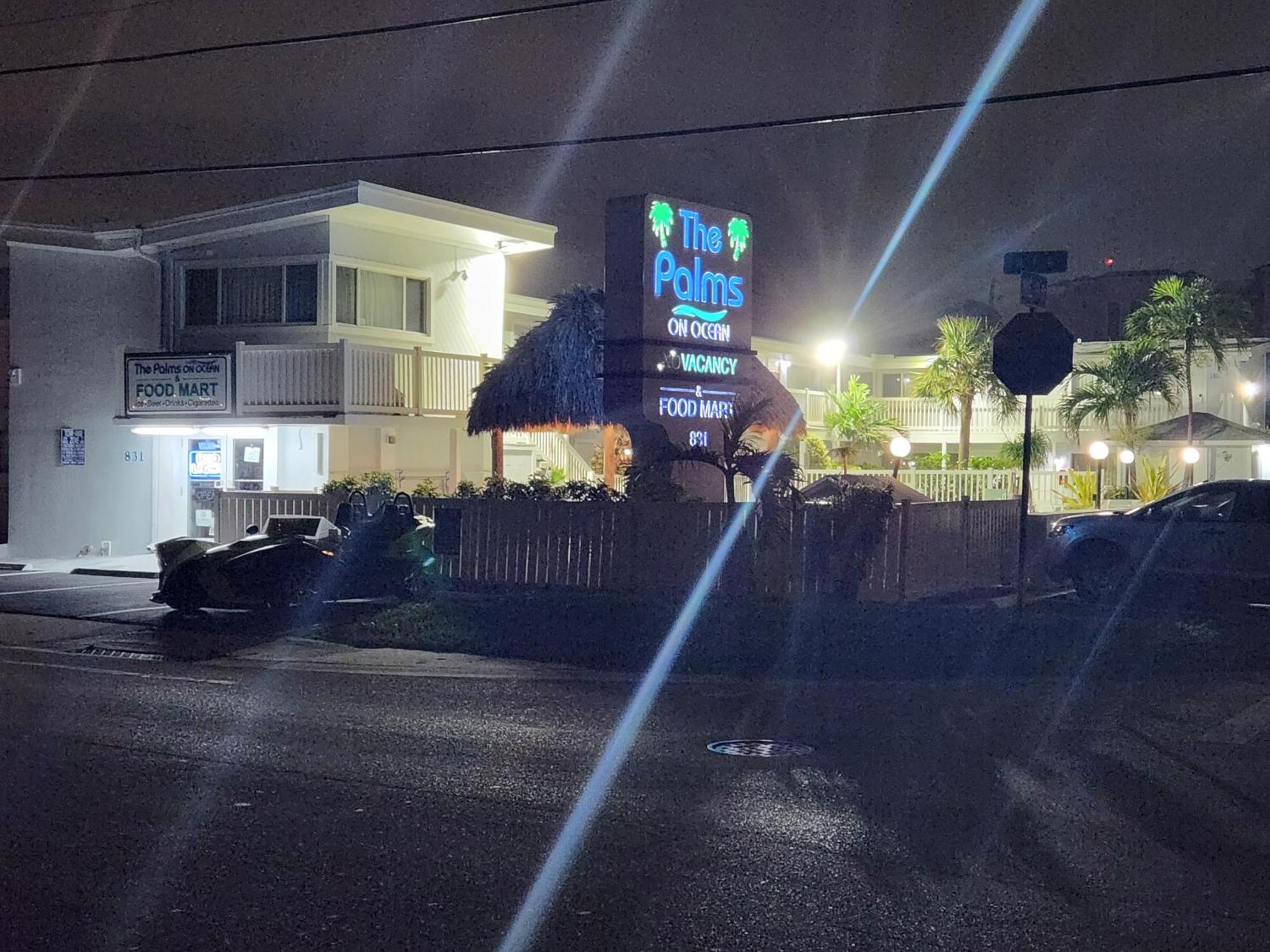 The Palms On Ocean Μοτέλ Pompano Beach Εξωτερικό φωτογραφία